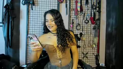 Clio  Tadeo online show from June 1, 2:35 am