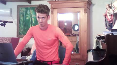 Snapshot of twoforallprivate chatting on November 8, 7:12 pm TobeBritta online show from November 8, 7:12 pm