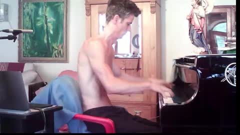 Snapshot of twoforallprivate chatting on November 15, 2:13 pm TobeBritta online show from November 15, 2:13 pm