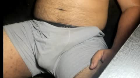 Snapshot of twohandedlongstroker chatting on July 19, 11:58 am biggg daddyyy online show from July 19, 11:58 am
