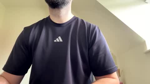 Twoodford online show from March 11, 11:05 am