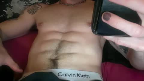 twunkymikey online show from April 18, 1:53 am