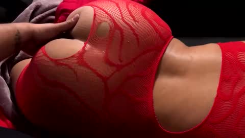 Snapshot of txcouple281 chatting on March 19, 7:01 am txcouple281 online show from March 19, 7:01 am