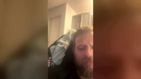 ty_barrett94642677 online show from June 26, 10:52 am