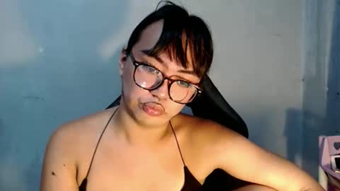 Tyla online show from March 4, 2:17 am