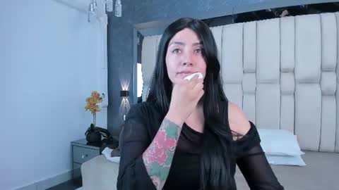 Snapshot of tyla_demon chatting on July 22, 3:31 am TYLA online show from July 22, 3:31 am