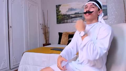 Snapshot of tyler_durtenn chatting on October 28, 3:10 am Tyler online show from October 28, 3:10 am