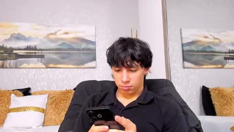 Snapshot of tyler_durtenn chatting on November 18, 3:01 am Tyler online show from November 18, 3:01 am