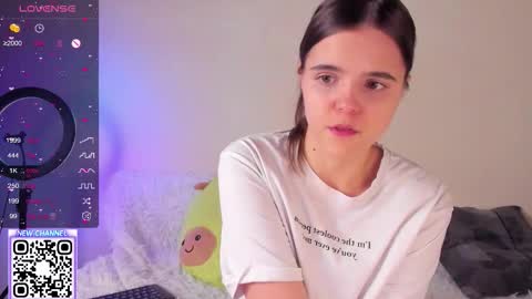 Ema online show from March 7, 7:55 pm