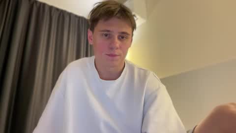 tyler_garrner online show from October 16, 5:47 pm