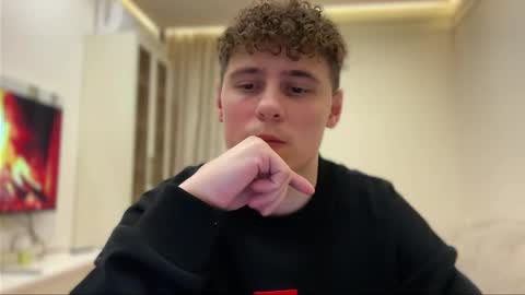 tyler_garrner online show from January 17, 4:11 pm