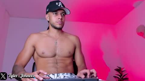 Tyler online show from October 29, 1:52 am