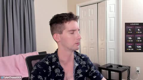 Snapshot of tylerchasexxx chatting on February 6, 11:15 pm Tyler Chase online show from February 6, 11:15 pm