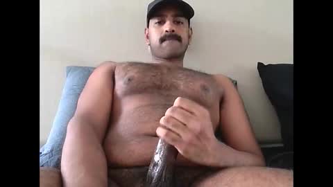 tylerd45637 online show from December 1, 7:13 am