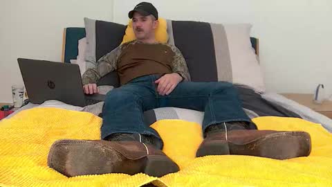 TylerLogan813 online show from September 26, 5:06 pm