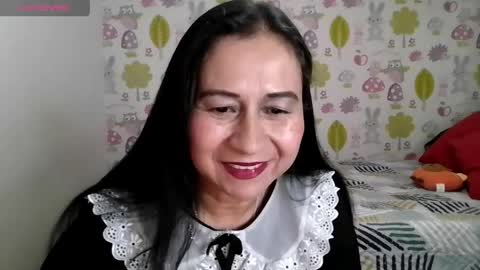 Tyna online show from May 6, 3:50 pm