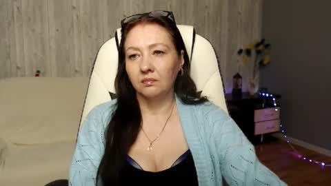 Snapshot of tyramories chatting on February 9, 12:52 pm tyramories online show from February 9, 12:52 pm