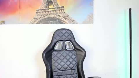 Snapshot of tyron_rulers chatting on December 3, 1:13 am Dvid Rullers online show from December 3, 1:13 am