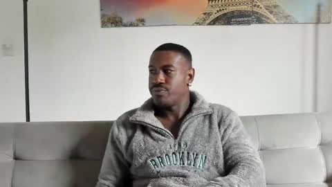 Snapshot of tyron_rulers chatting on May 4, 12:45 pm Dvid Rullers online show from May 4, 12:45 pm