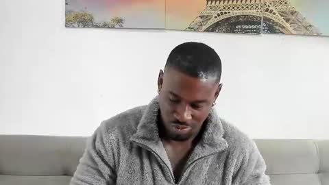 Snapshot of tyron_rulers chatting on June 18, 12:31 pm Dvid Rullers online show from June 18, 12:31 pm