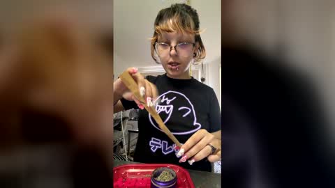 ubeflavoredcherry online show from March 14, 4:34 pm