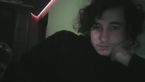 Snapshot of ubi_needra chatting on December 23, 6:27 pm ubi online show from December 23, 6:27 pm