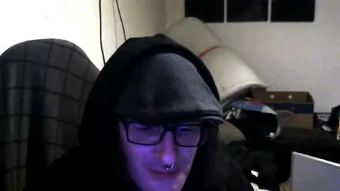 ucloudd online show from March 13, 9:10 pm