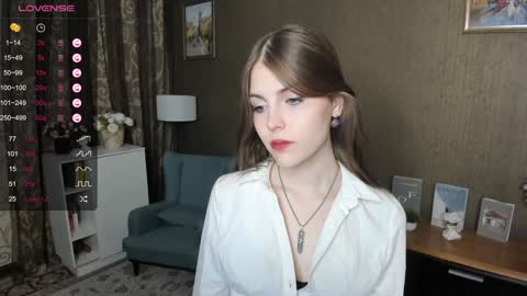 Snapshot of udeledelmoref chatting on January 21, 8:43 pm Liky online show from January 21, 8:43 pm