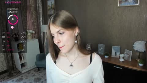 Snapshot of udeledelmoref chatting on January 30, 7:29 am Liky online show from January 30, 7:29 am