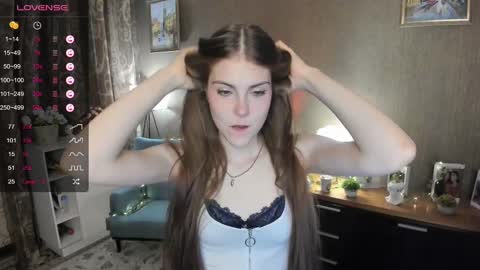 Snapshot of udeledelmoref chatting on February 27, 11:37 pm Liky online show from February 27, 11:37 pm