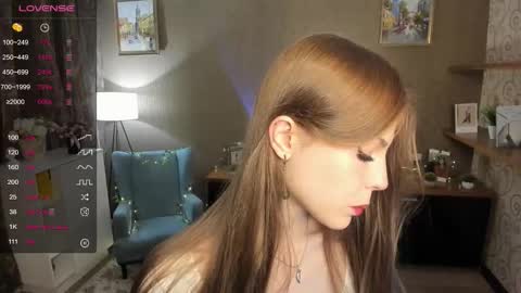 Snapshot of udeledelmoref chatting on September 20, 12:22 am Liky online show from September 20, 12:22 am