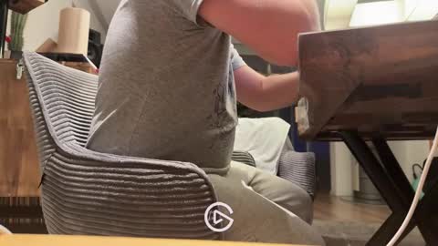 ueberdruck01 online show from December 16, 10:26 pm