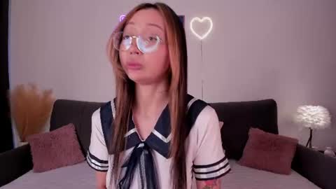 Snapshot of ukki_ chatting on June 29, 7:25 am Naomi online show from June 29, 7:25 am