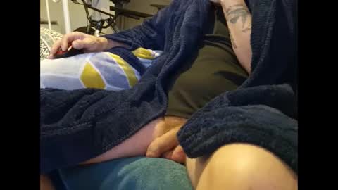 ukpeterfat9 online show from November 17, 1:33 am