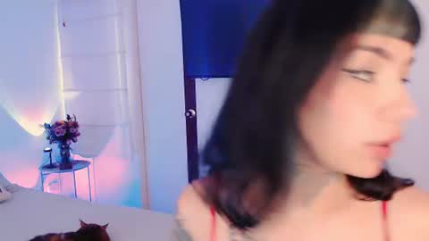 Snapshot of ulala_martina chatting on July 5, 10:39 pm Martina online show from July 5, 10:39 pm