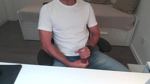 Snapshot of ulep chatting on October 23, 9:41 am Ulep online show from October 23, 9:41 am