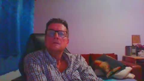 Snapshot of ulmeni7 chatting on November 30, 9:52 pm ulmeni7 online show from November 30, 9:52 pm