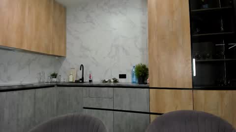 Melena online show from January 14, 1:44 am