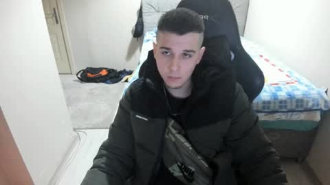 Snapshot of ulxer chatting on December 28, 7:54 pm hi im mike tyson - online show from December 28, 7:54 pm