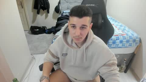 Snapshot of ulxer chatting on January 29, 11:04 pm hi im mike tyson - online show from January 29, 11:04 pm