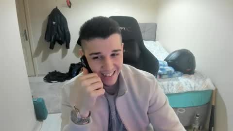 Snapshot of ulxer chatting on March 12, 8:10 pm hi im mike tyson - online show from March 12, 8:10 pm