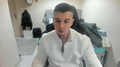 Snapshot of ulxer chatting on December 13, 8:58 pm hi im mike tyson - online show from December 13, 8:58 pm