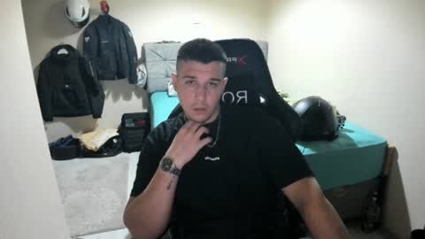 hi im mike tyson -  online show from July 10, 6:54 pm