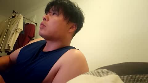 Snapshot of umdenny chatting on April 5, 6:32 am Dennythetruth online show from April 5, 6:32 am