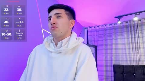 Snapshot of un_sluttyy chatting on November 27, 11:23 am un_sluttyy online show from November 27, 11:23 am