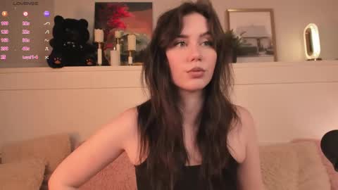 Snapshot of una_medisson chatting on May 16, 10:36 am Una online show from May 16, 10:36 am