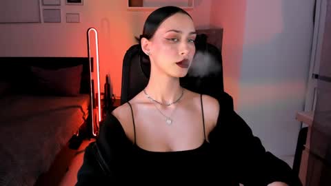 unaericaabistrong online show from May 6, 8:47 pm