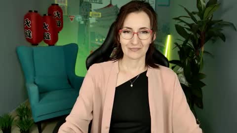 UnaTera online show from October 7, 9:39 am