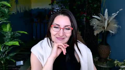 UnaTera online show from March 23, 5:33 am