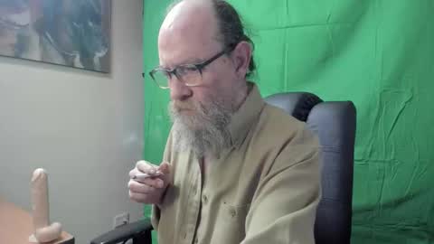 Uncle Hottie online show from March 14, 4:34 pm